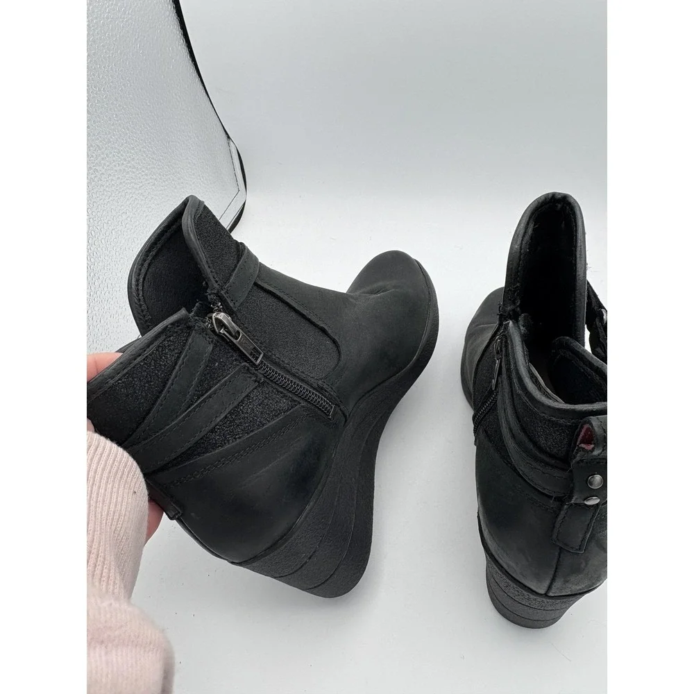 UGG Boots Womens Size 7 38 Black Leather Waterproof Wedge Ankle Booties